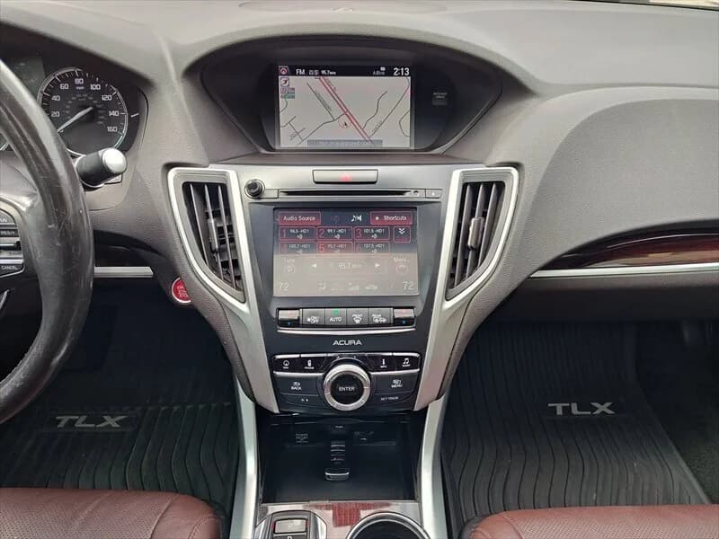 2017 Acura TLX 3.5L V6 w/Technology Package, photo 20 of 46