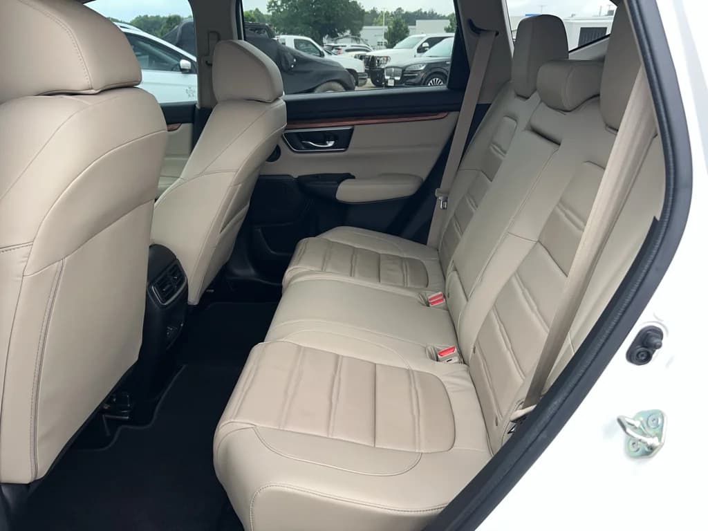 2018 Honda CR-V Touring, photo 21 of 35