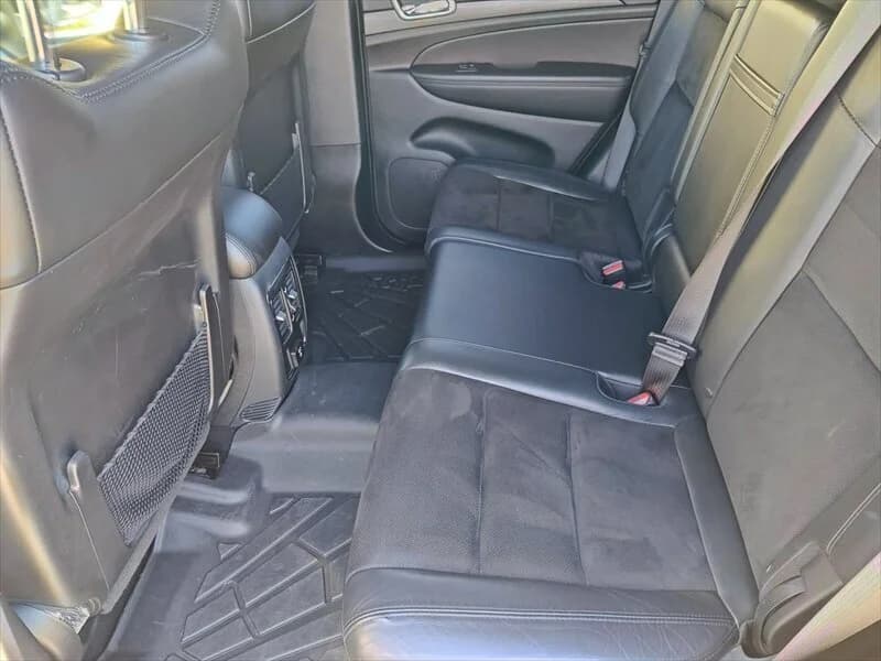 2020 Jeep Grand Cherokee Altitude, photo 16 of 42
