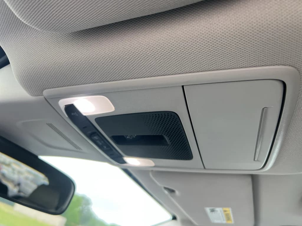 2026 Honda CR-V EX, photo 17 of 28