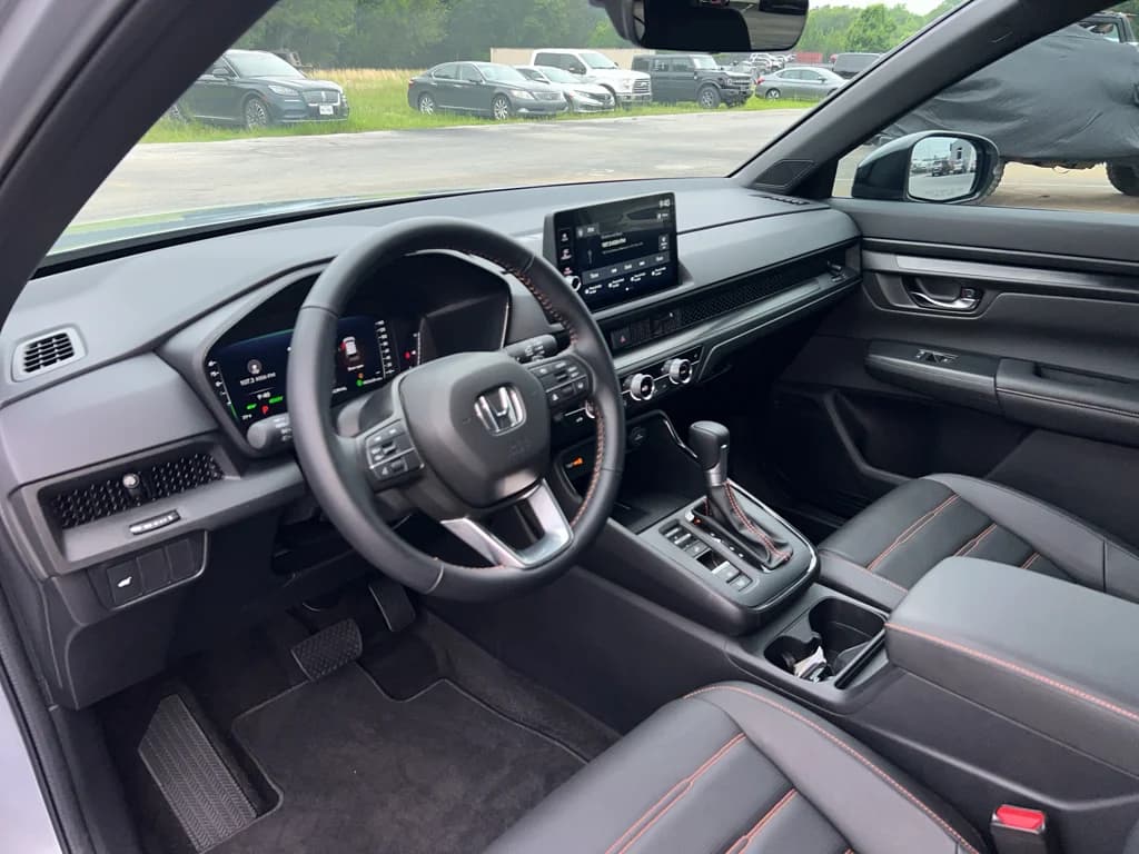 2026 Honda CR-V Hybrid Sport-L, photo 13 of 32