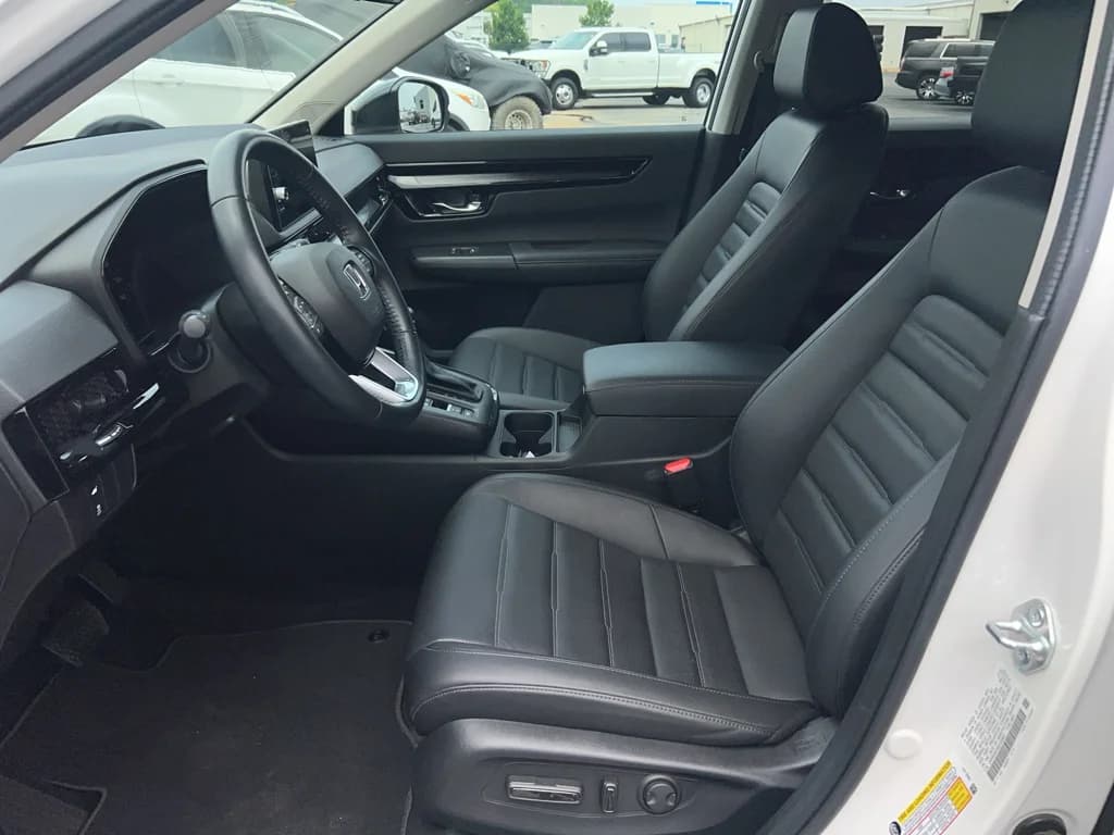 2025 Honda CR-V EX-L, photo 13 of 31