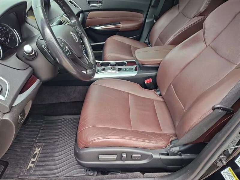 2017 Acura TLX 3.5L V6 w/Technology Package, photo 12 of 46