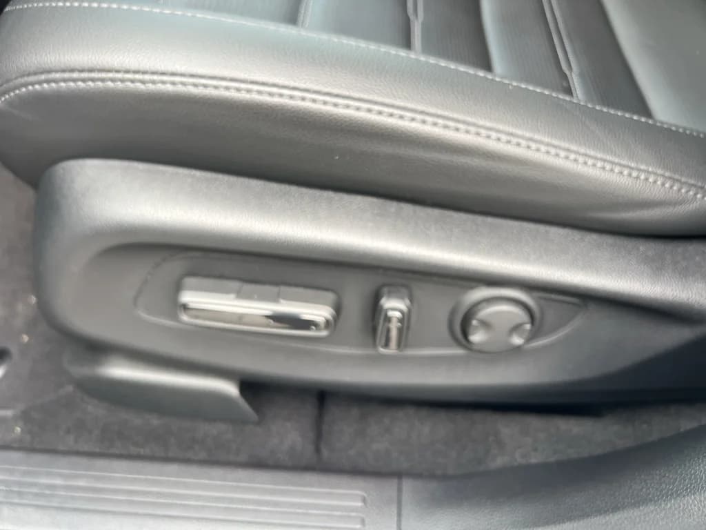 2025 Honda CR-V EX-L, photo 22 of 31
