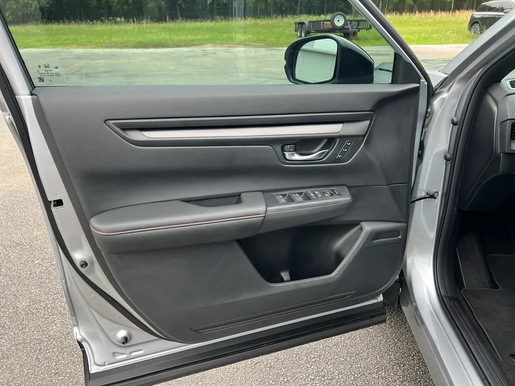 2026 Honda CR-V Hybrid Sport-L, photo 24 of 32