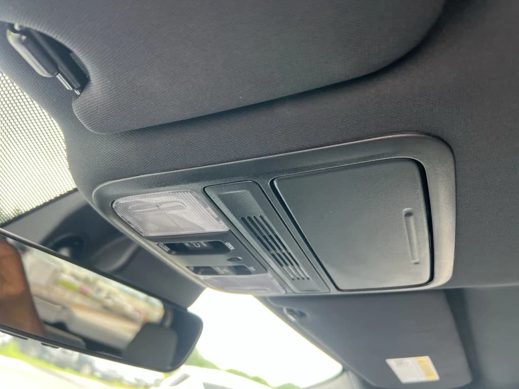 2023 Honda Passport EX-L, photo 13 of 32