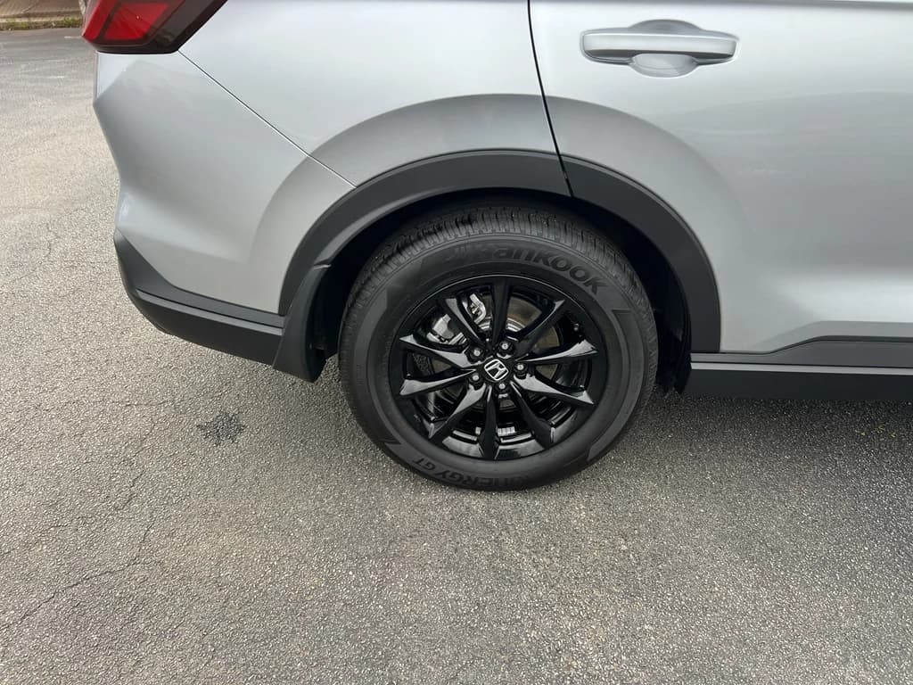 2026 Honda CR-V Hybrid Sport-L, photo 10 of 32