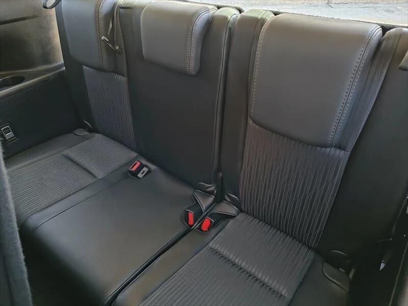 2015 Toyota Highlander LE Plus V6, photo 19 of 42