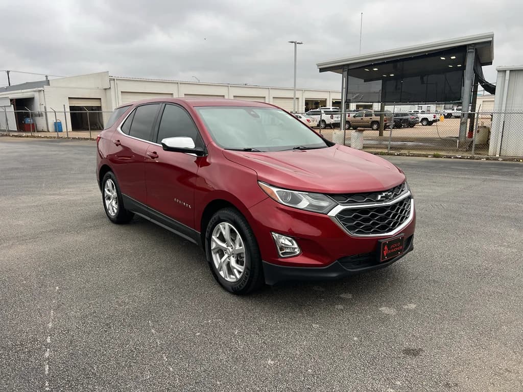 2020 Chevrolet Equinox LT, photo 3 of 32
