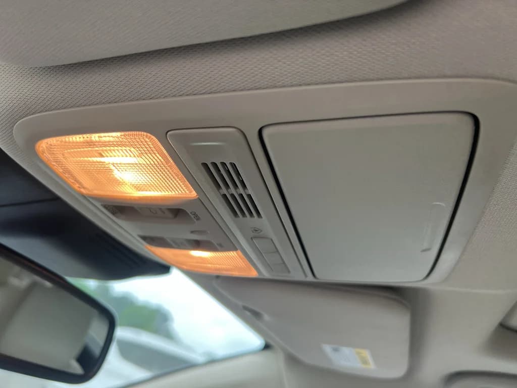 2018 Honda CR-V Touring, photo 20 of 35