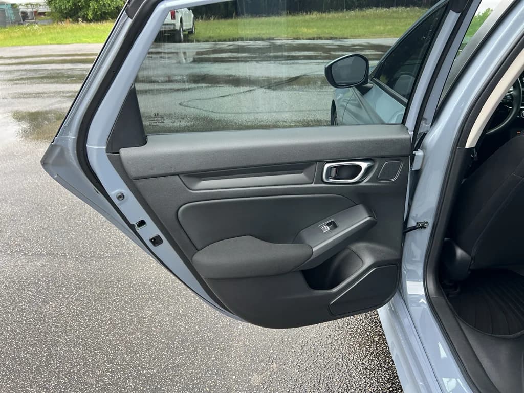 2024 Honda Civic EX, photo 22 of 27