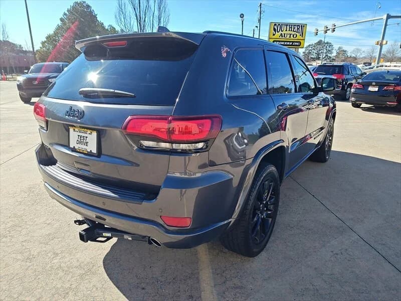 2020 Jeep Grand Cherokee Altitude, photo 5 of 42