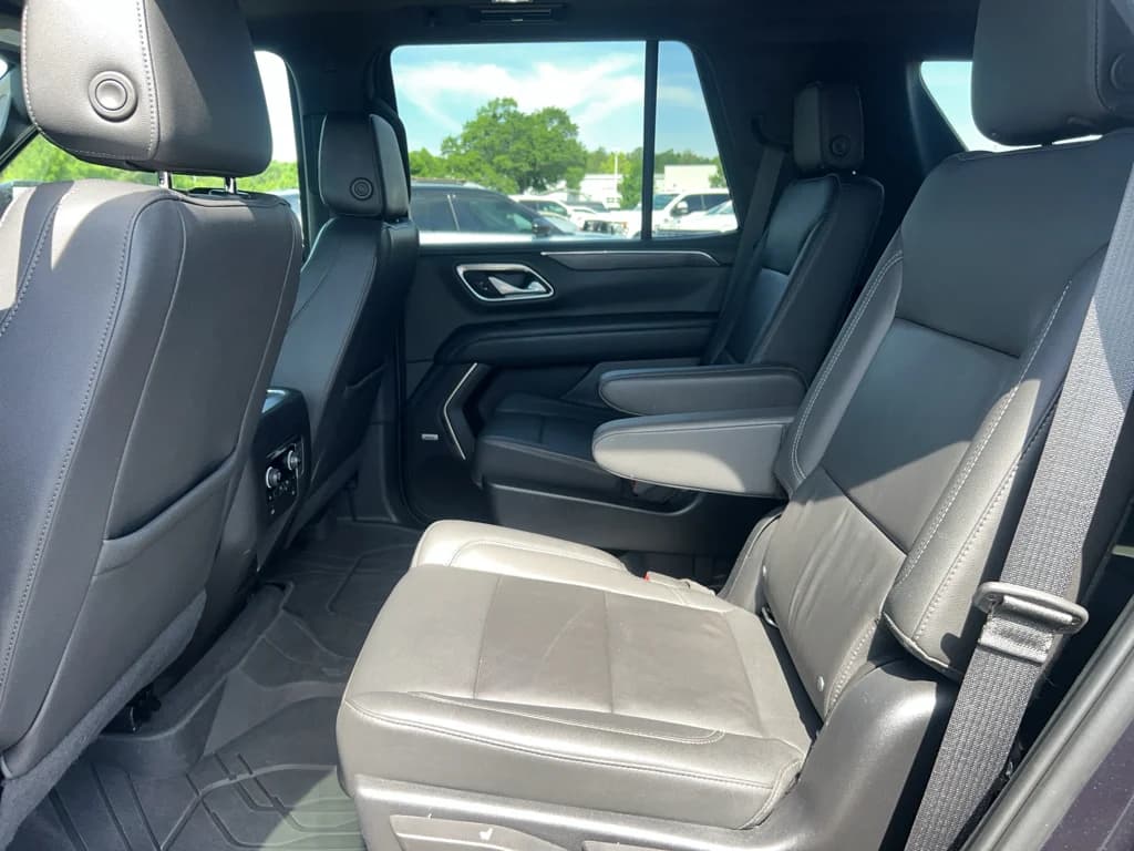 2022 Chevrolet Tahoe Z71, photo 24 of 38
