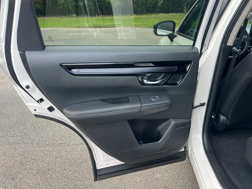2025 Honda CR-V EX-L, photo 24 of 31