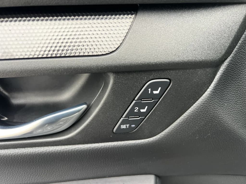 2026 Honda CR-V Hybrid Sport-L, photo 22 of 32