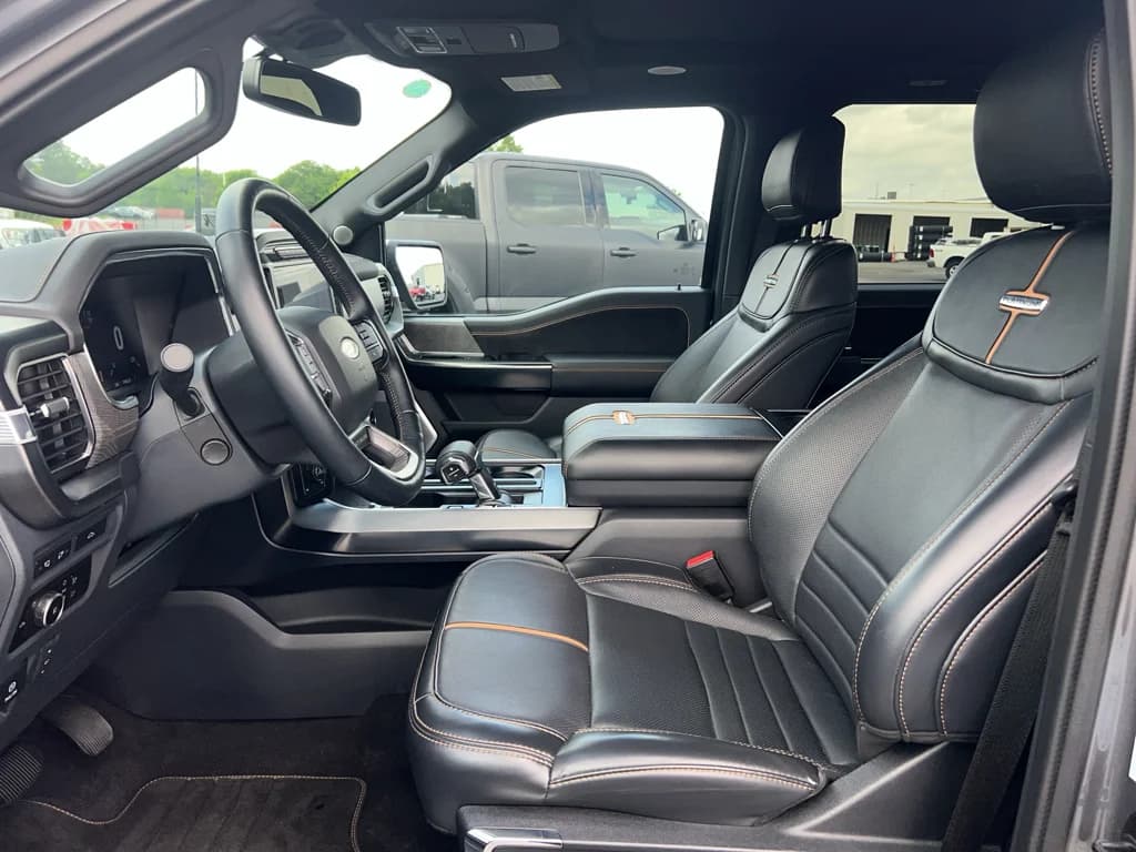 2023 Ford F-150 Platinum, photo 14 of 35