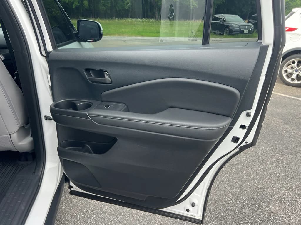 2023 Honda Passport EX-L, photo 21 of 32