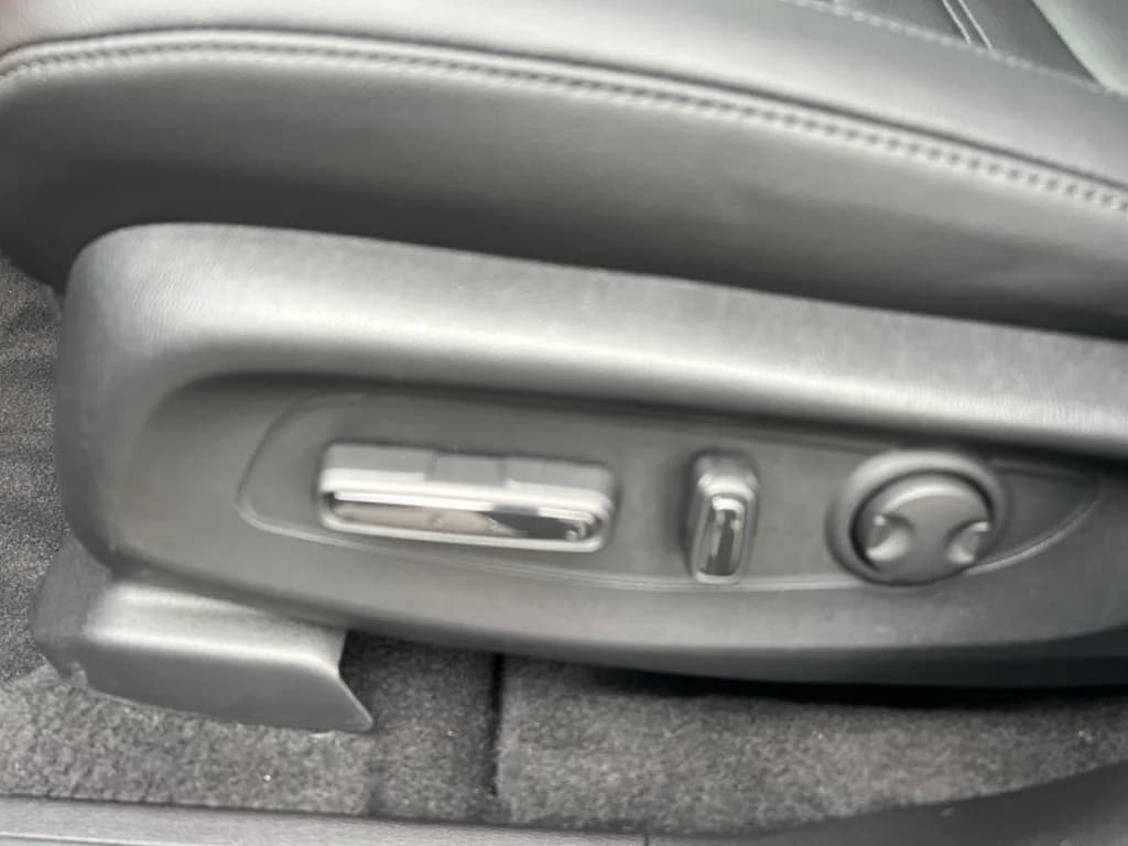 2026 Honda CR-V EX-L, photo 22 of 31