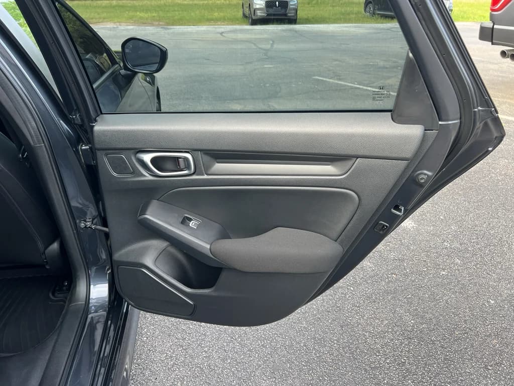 2024 Honda Civic Sport, photo 23 of 27