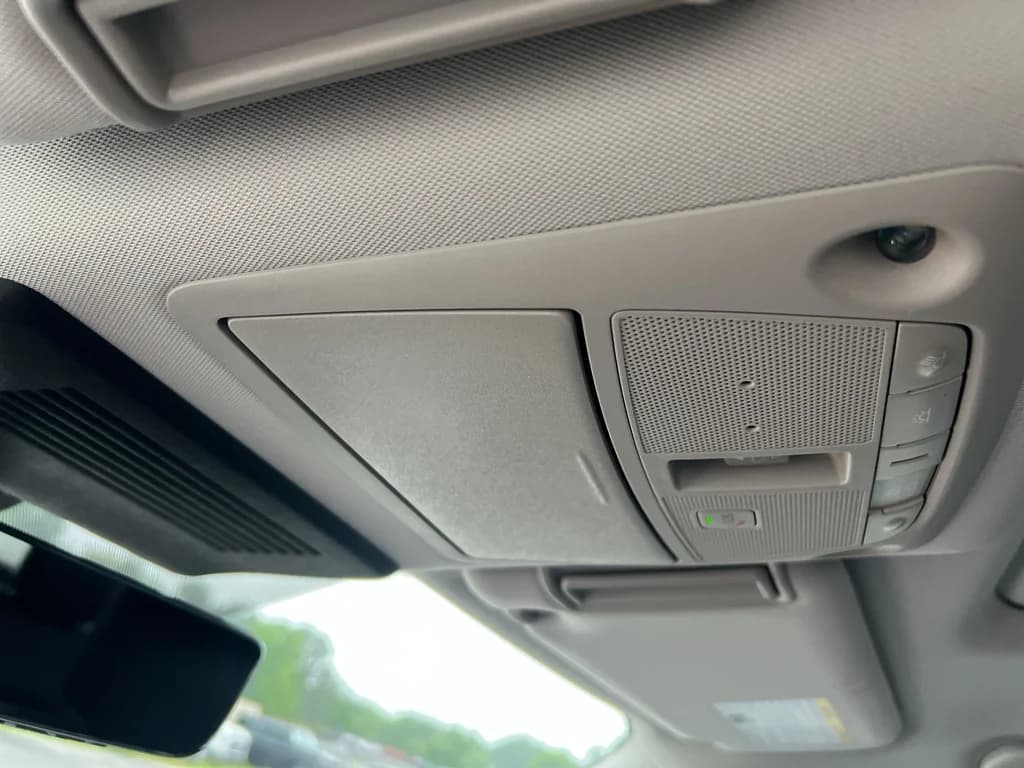 2023 Nissan Armada Platinum, photo 19 of 35