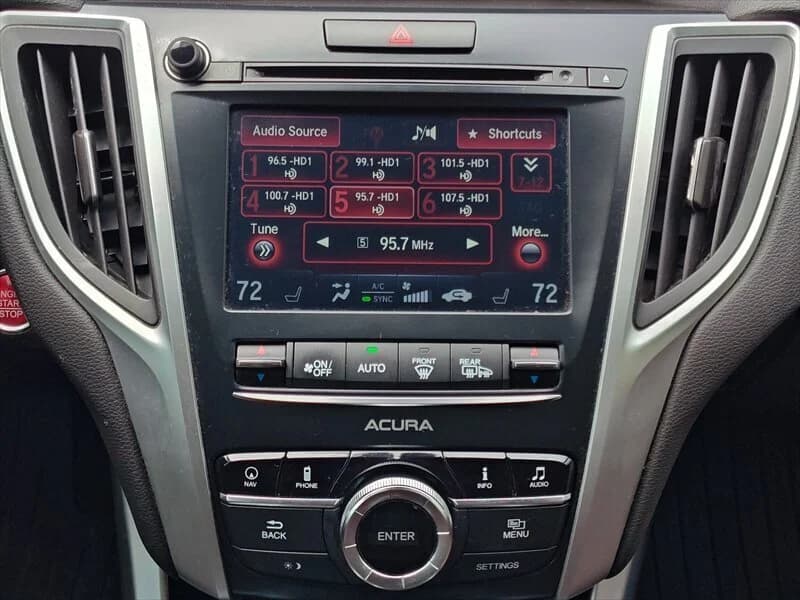 2017 Acura TLX 3.5L V6 w/Technology Package, photo 24 of 46