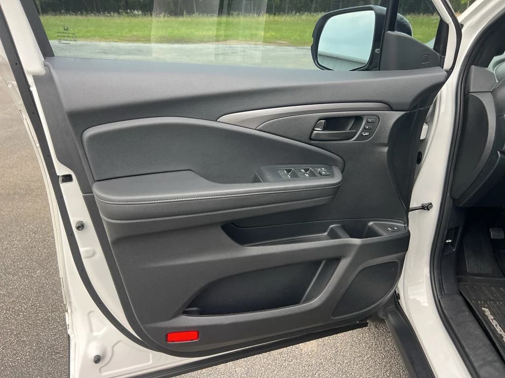 2023 Honda Passport EX-L, photo 19 of 32