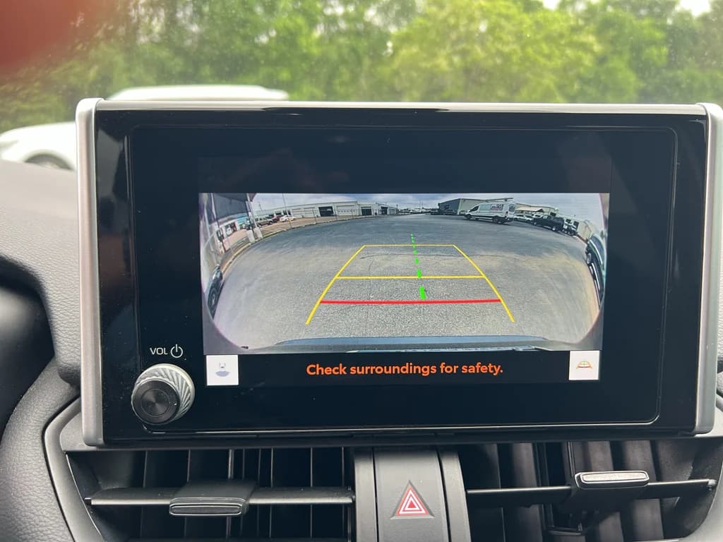 2023 Toyota RAV4 LE, photo 16 of 28