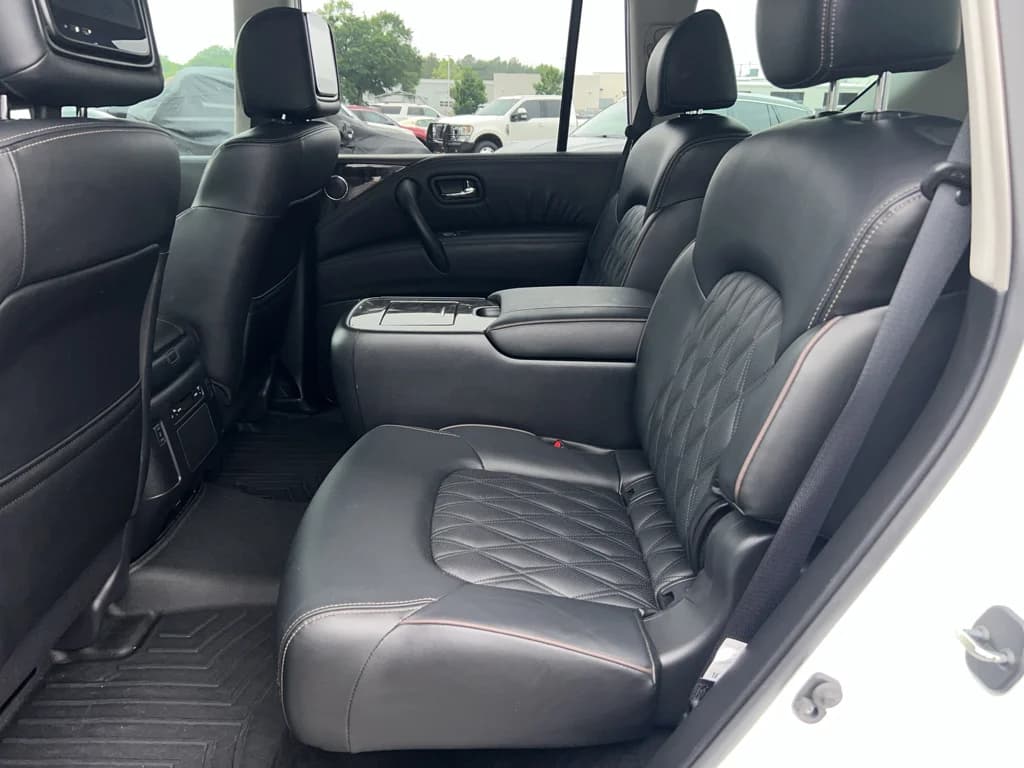 2023 Nissan Armada Platinum, photo 21 of 35