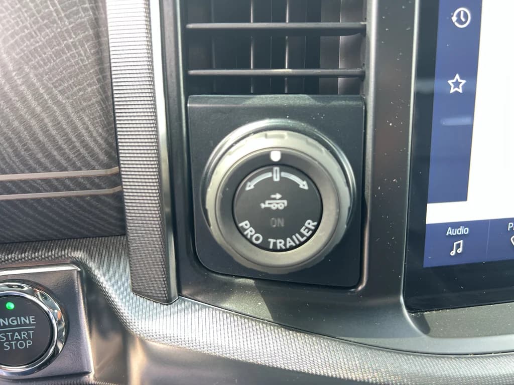 2023 Ford F-150 Platinum, photo 22 of 35