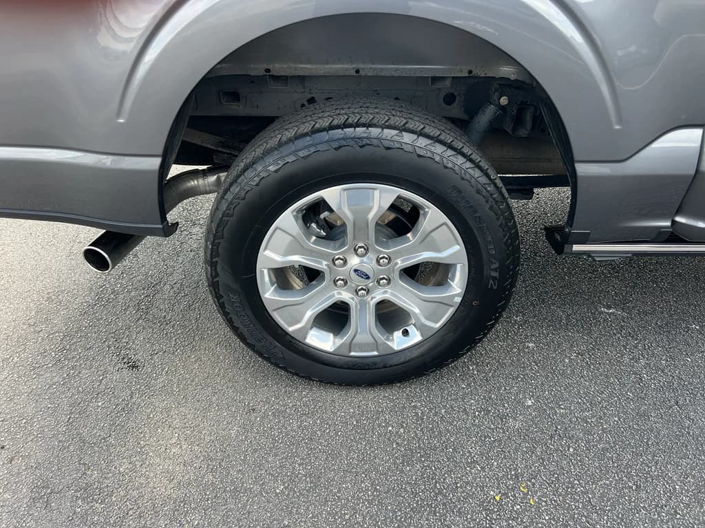 2023 Ford F-150 Platinum, photo 10 of 35