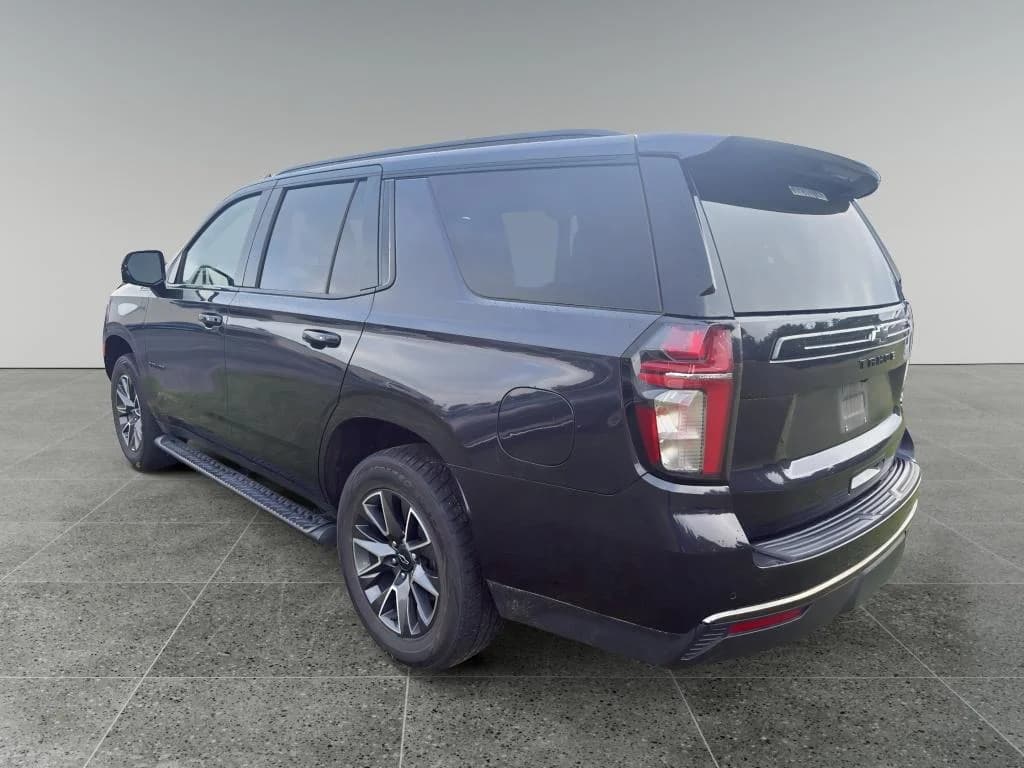 2022 Chevrolet Tahoe Z71, photo 2 of 38